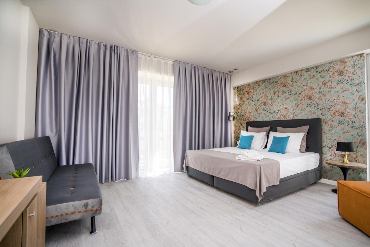 Hotel Nayino 4*